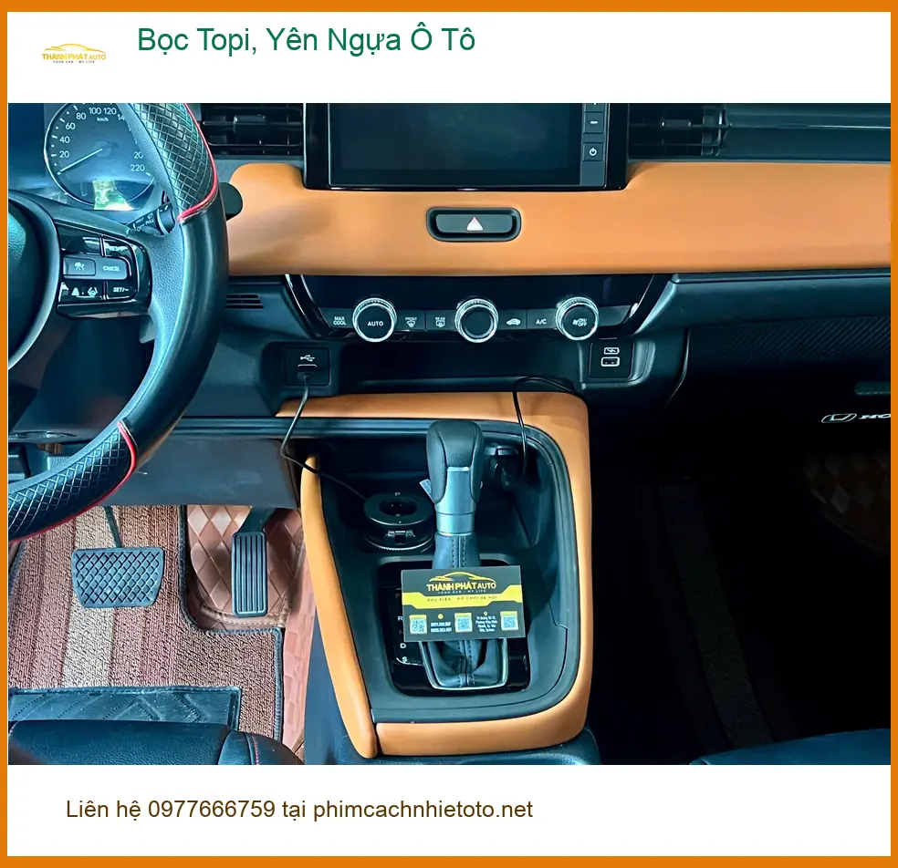 Chị Lan Anh bọc topi, yên ngựa xe Ford Ranger ở Thủ Đức cho nội thất mới ảnh thực tế 4