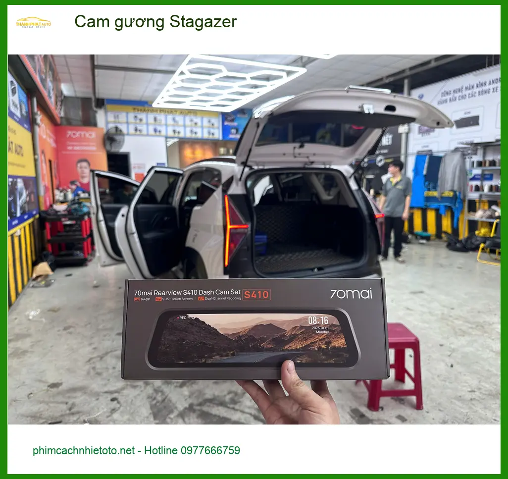 Anh Tùng lắp cam gương Hyundai Stargazer tại Quận 12 để an toàn hơn khi lùi xe