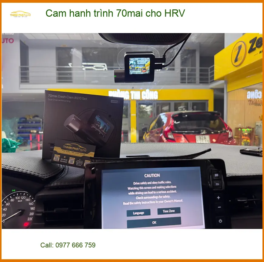Anh Minh lắp cam hành trình 70mai cho HRV ở Quận 9 để bảo vệ tài sản