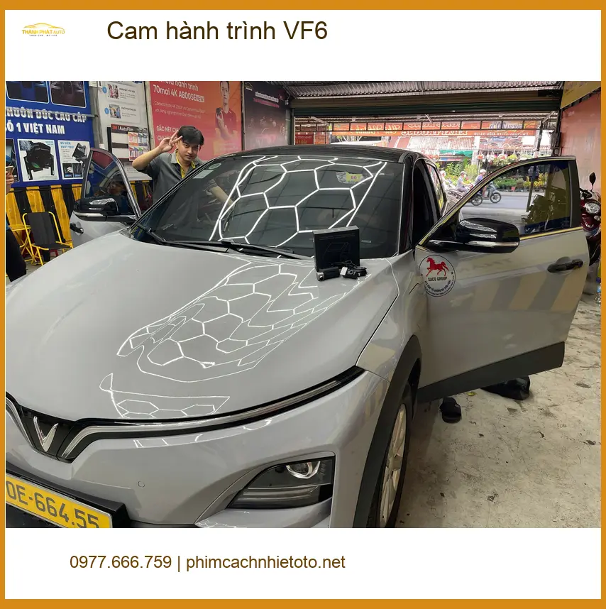 Anh Tài lắp cam hành trình VF6 tại Quận 12 để ghi lại mọi khoảnh khắc an toàn trên đường ảnh thực tế 3