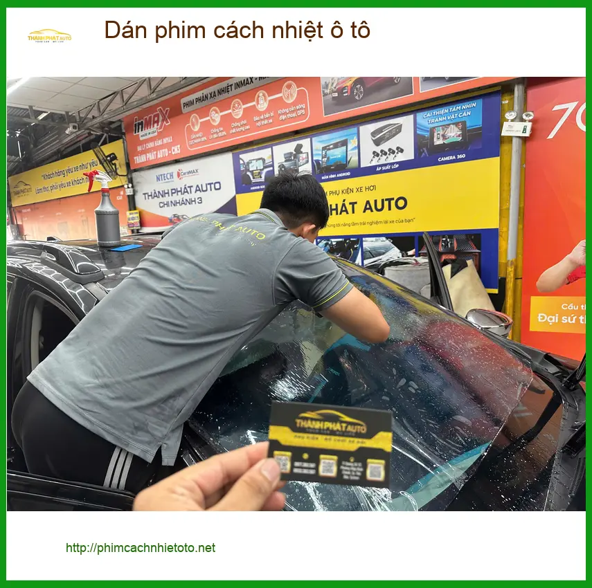 Cô Hà dán phim cách nhiệt ô tô cho Mazda CX-5 tại Q.12 chống nắng gắt ảnh thực tế 2