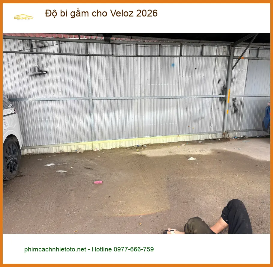 Anh Minh Khôi độ bi gầm cho Veloz 2026 vì đèn zin quá yếu tại Thủ Đức