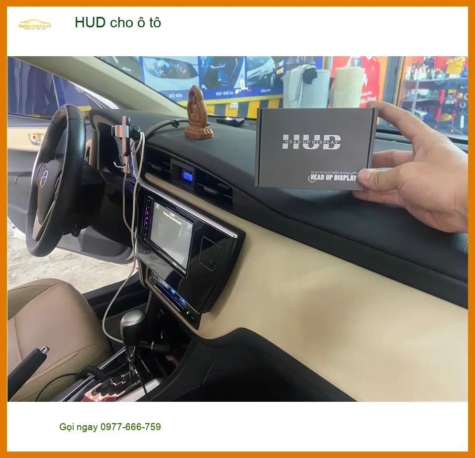 Anh Minh lắp HUD cho Hyundai Accent tại Quận 12 muốn lái xe an toàn hơn.
