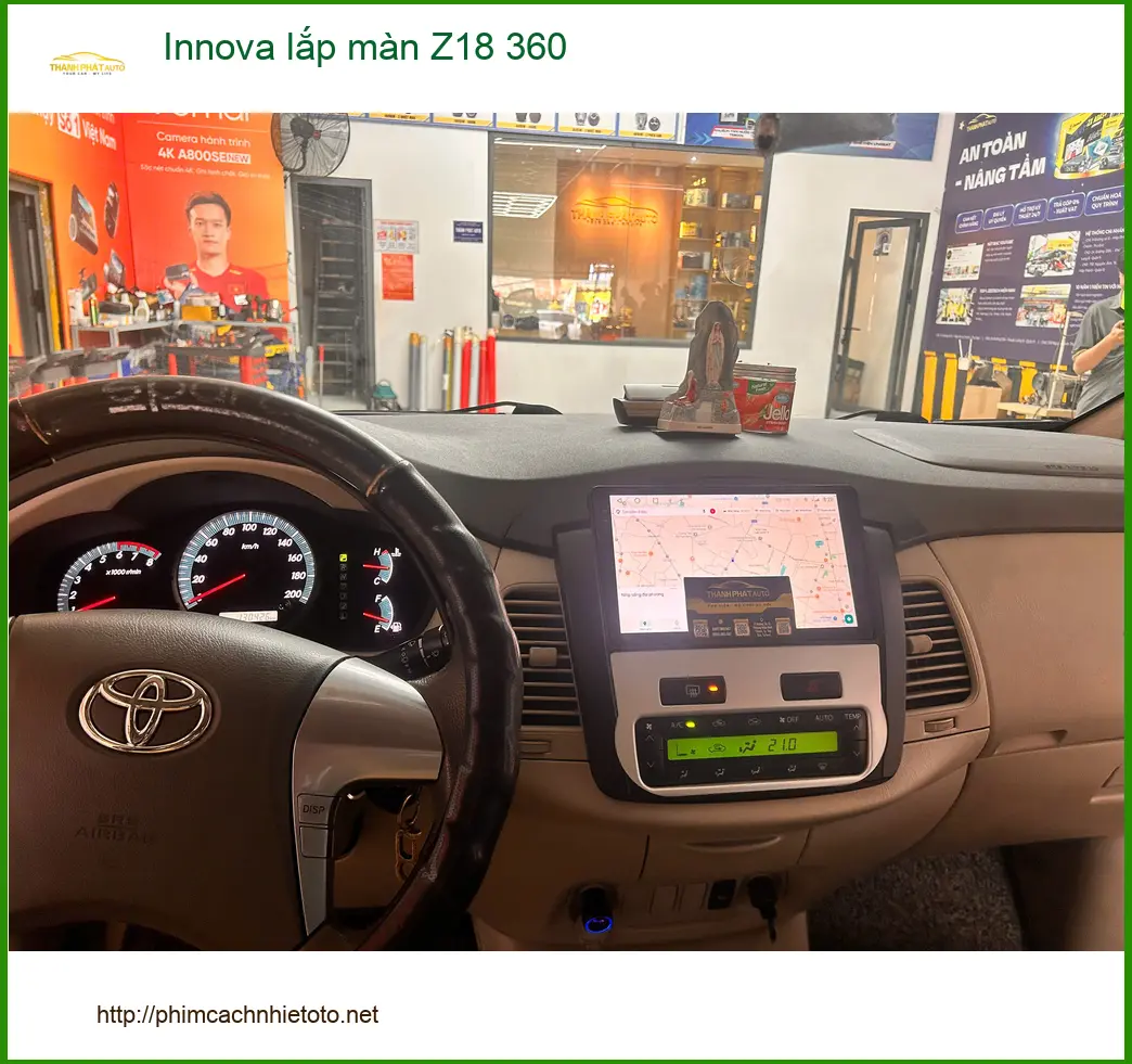 Chú Nam lắp màn Z18 360 cho Innova tại Quận 12 để lái xe an toàn hơn ảnh thực tế 4
