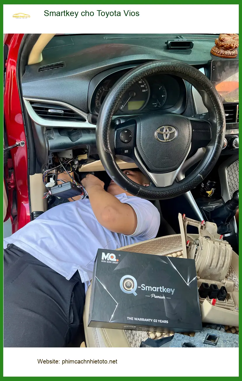 Anh Tấn lắp Smartkey cho Toyota Vios Quận Thủ Đức để giải quyết lỗi không nhận tín hiệu ảnh thực tế 2