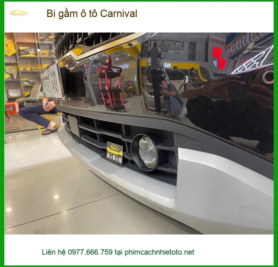Anh Quang nâng cấp bi gầm Carnival tại Quận 9 để cải thiện tầm nhìn đêm ảnh thực tế 3
