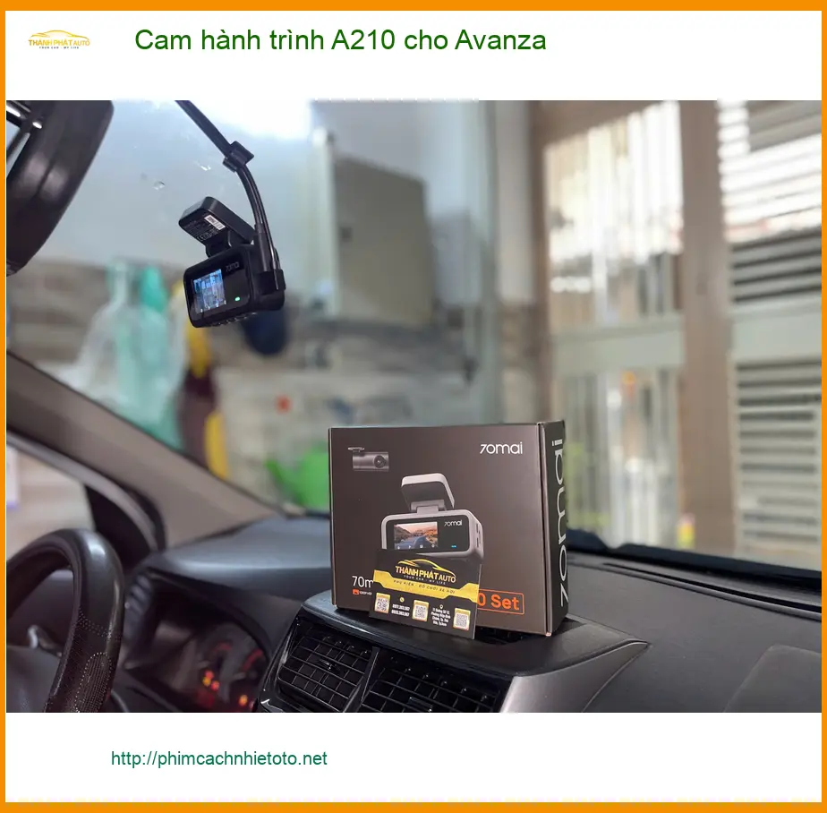 Anh Khải lắp Cam hành trình A210 cho Avanza tại Quận 12 để an tâm lái xe ảnh thực tế 3