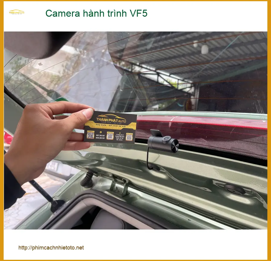Anh Bách lắp Camera hành trình cho VF5 ở Quận 9 để có bằng chứng va chạm ảnh thực tế 2