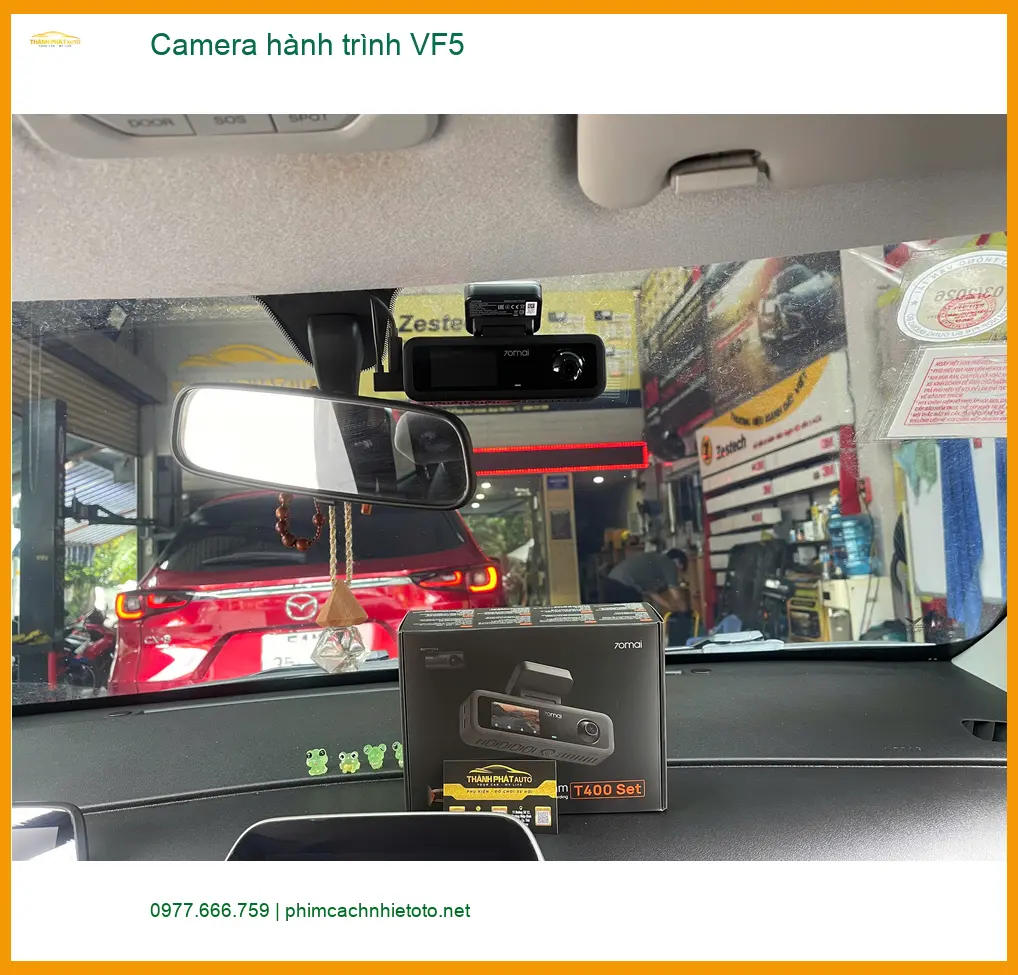 Anh Bách lắp Camera hành trình cho VF5 ở Quận 9 để có bằng chứng va chạm ảnh thực tế 3