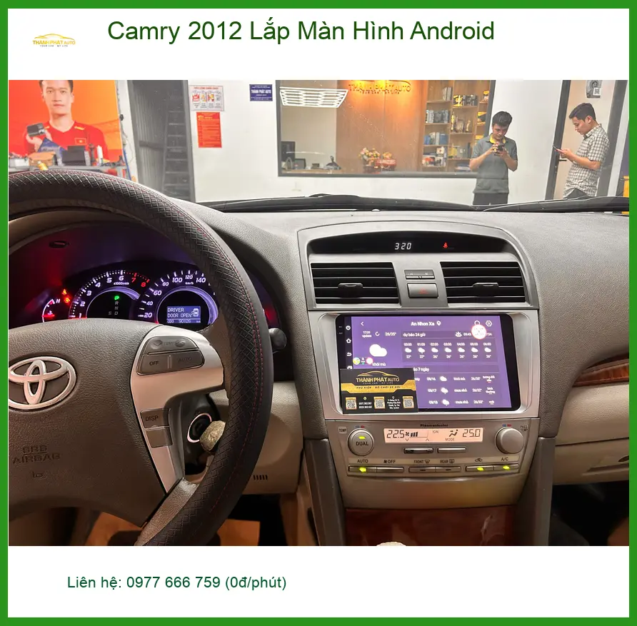 Cô Bích lắp màn hình Android cho Camry 2012 tại Quận 12, màn zin đã lỗi thời ảnh thực tế 2