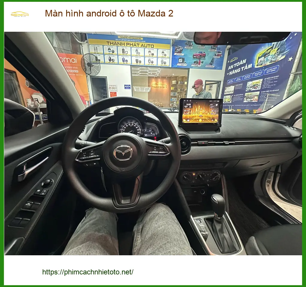 Anh Lộc lắp màn hình Android ô tô cho Mazda 2 ở Quận 12 vì màn zin thiếu tính năng giải trí ảnh thực tế 5