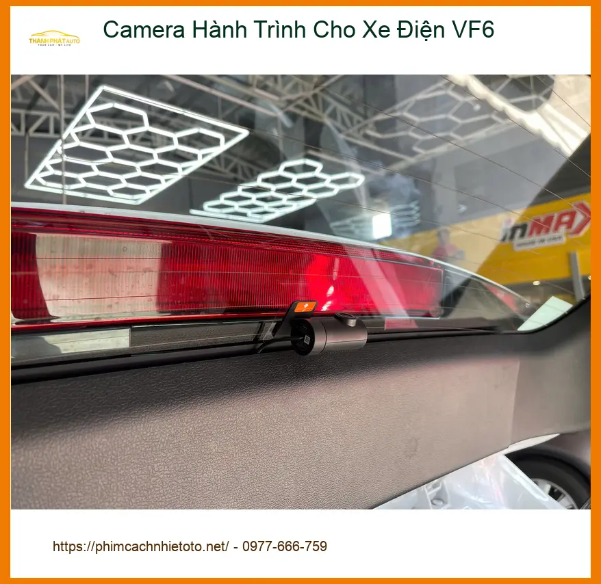 Anh Tấn lắp Camera Hành Trình cho VinFast VF6 tại Quận 9 để ghi lại mọi cung đường ảnh thực tế 5