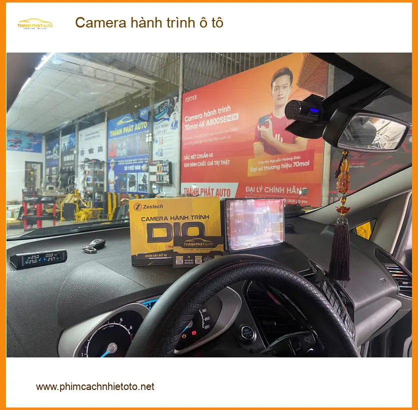 Anh Bình lắp camera hành trình ô tô Mazda CX-5 tại Quận 3
