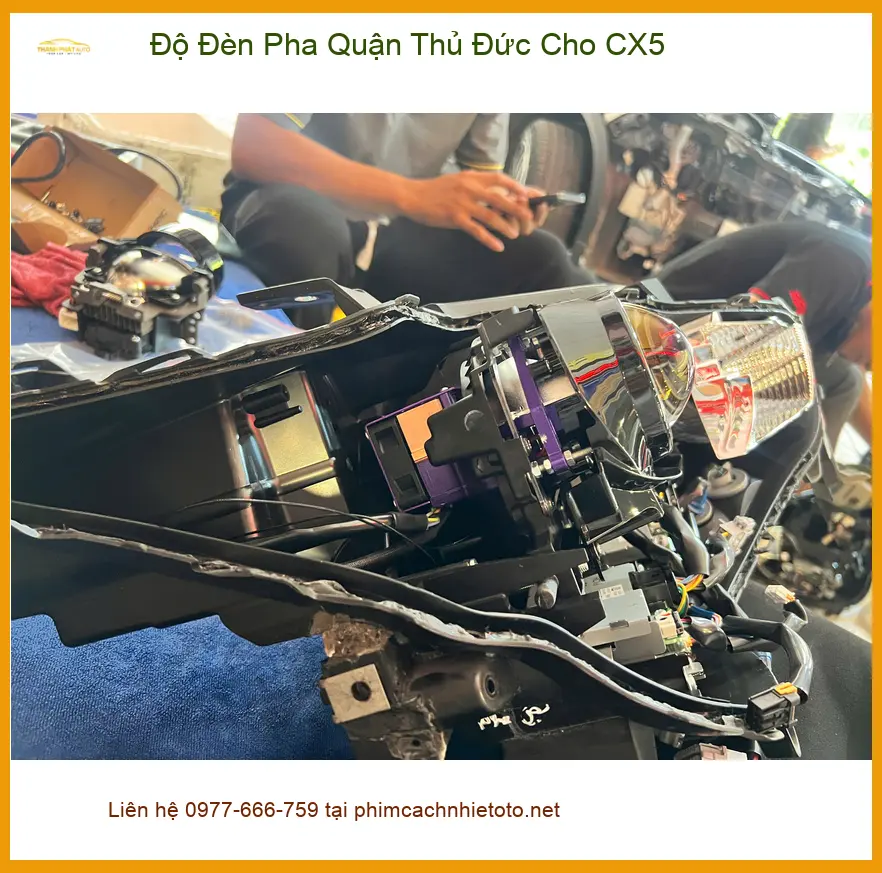 Anh Minh độ đèn pha CX5 ở Quận Thủ Đức vì đèn zin không đủ sáng khi đi đêm ảnh thực tế 4