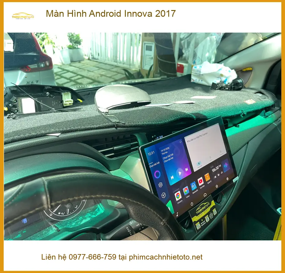 Chú Minh lắp Màn Hình Android Innova 2017 tại Quận 9 để xem bản đồ và giải trí ảnh thực tế 4