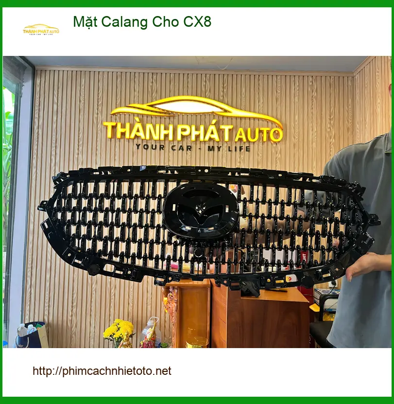 Anh Khang nâng cấp Mặt Calang cho Mazda CX8 tại Thủ Đức, tạo điểm nhấn độc đáo.
